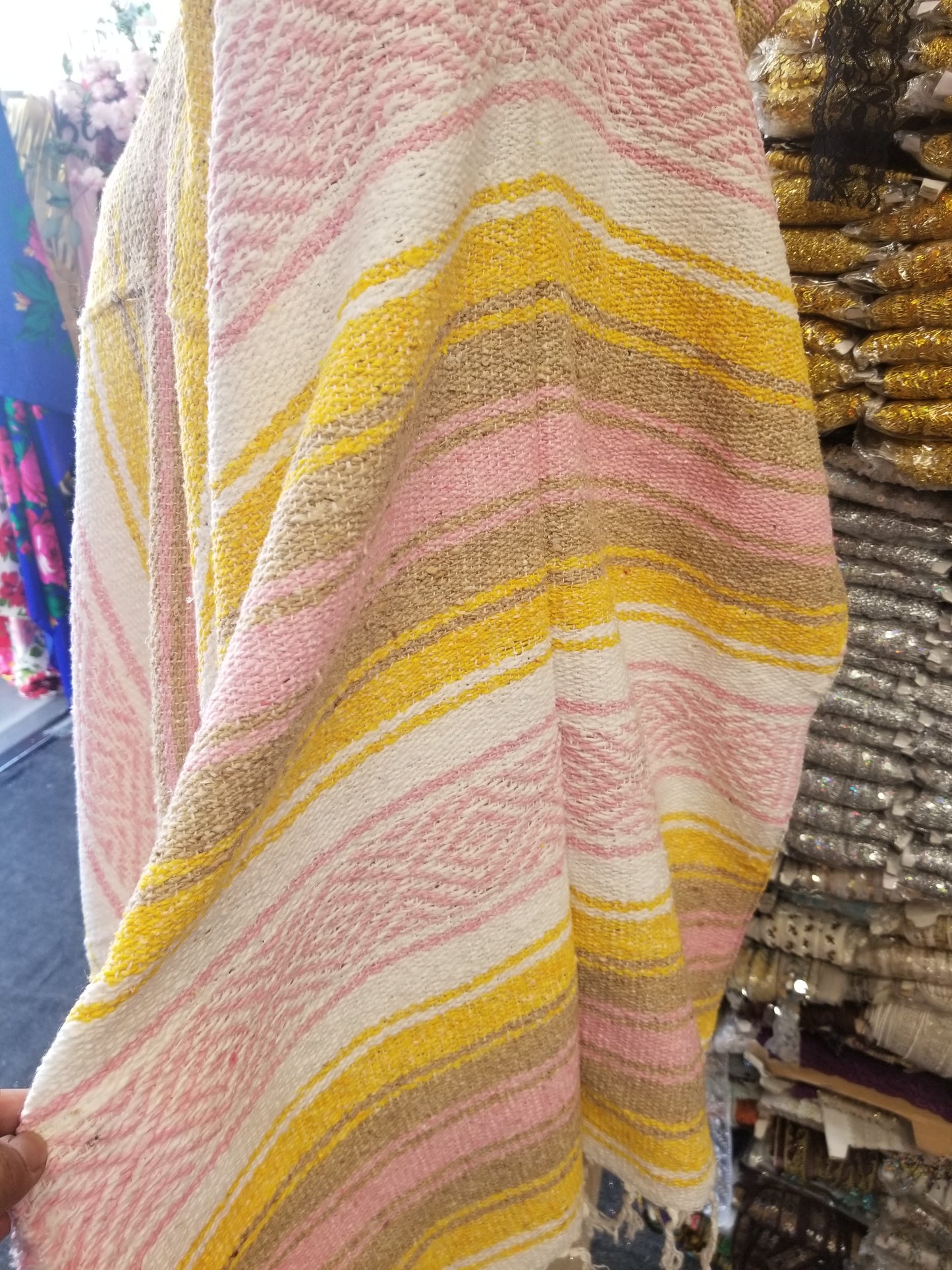 New Authentic Serape 102" x 63" Throw , Mexican Blanket, 1970s Mexican Textile, Serape Blanket, 1970s Blanket, Southwestern Decor