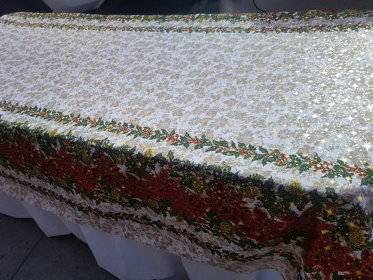 Elegant Christmas Tablecloth - Winter Wonderland Scene - Vintage Style Festive Decor with Tassels - Perfect Christmas Gift